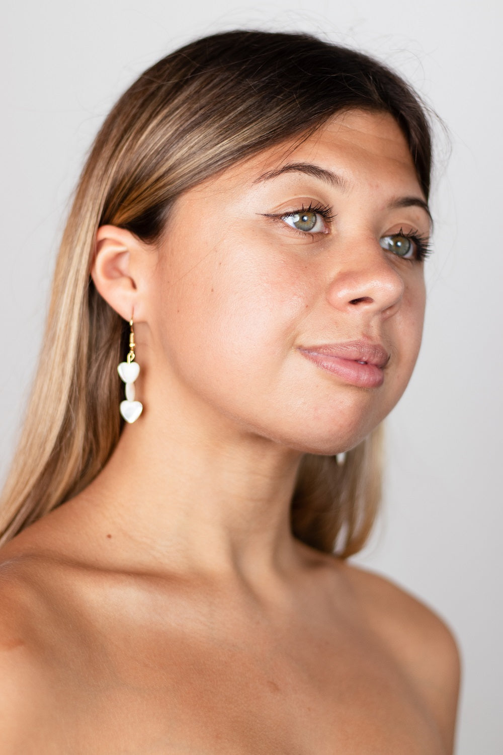 Mother of Pearl Heart Shell Earrings